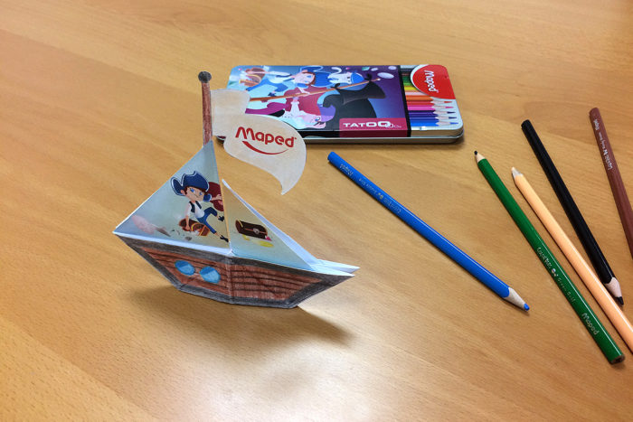 Un bateau de pirates en papier à fabriquer