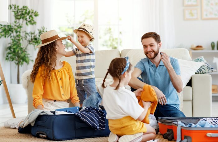 Que mettre dans la valise de mon enfant pour les vacances