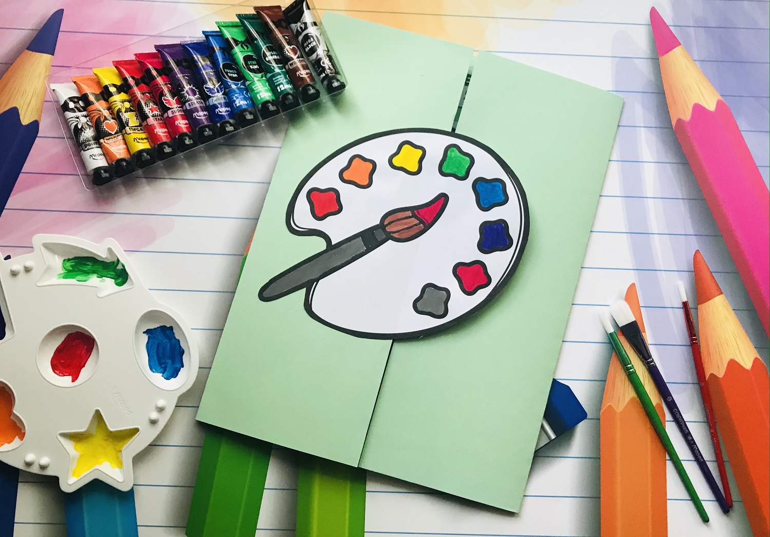 Acticité créative enfant - Créer son livre animé sur les couleurs
