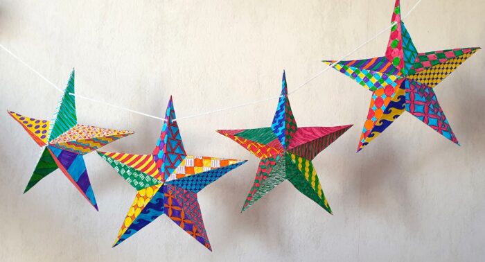DIY Noël - Décoration étoiles 3D en papier - Activité créative enfant 7