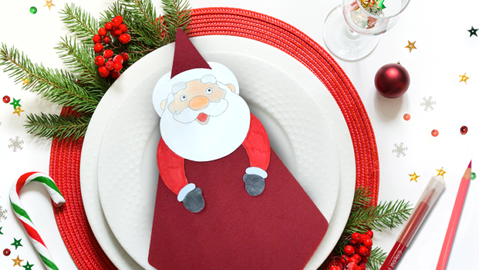Fabriquer des ronds de serviettes en papier fait maison pere noel
