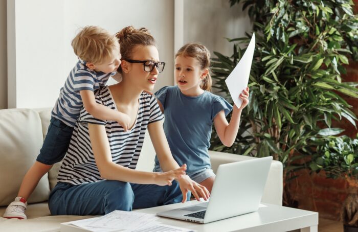 Parents débordés : comment s’organiser à la maison ?