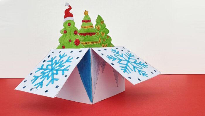 Bricolage de Noël : une carte de voeux pop-up 3D