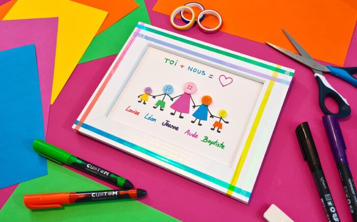 mapiwee-by-maped-fabriquer-un-cadre-famille-personnalise-avec-des-boutons