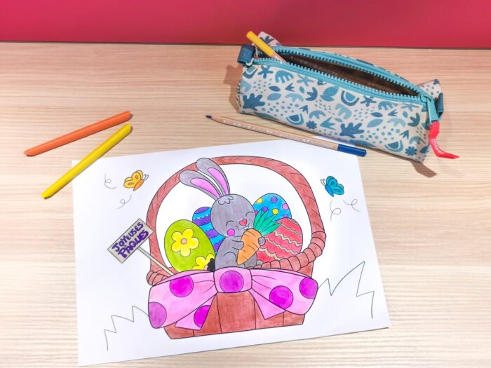 Cahier de jeux et coloriage sur Paques