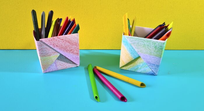 Fabriquer un pot à crayons en orignami