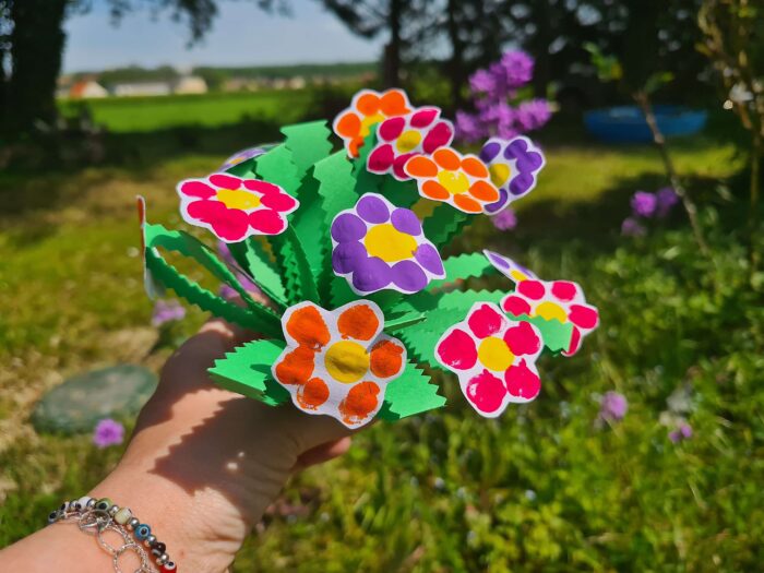 Mapiwee by maped fabriquer un bouquet de fleurs en papier pour la fête des mères
