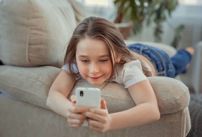 mon enfant passe trop de temps sur son écran - mapiwee by maped