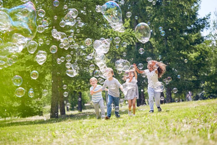 comment occuper les enfants dehors image de couverture
