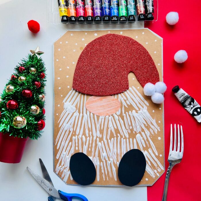 Peindre un père Noël avec une fourchette