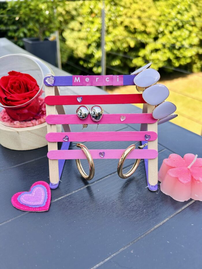 Porte-bijoux en bâtonnets de bois avec message Merci, idée cadeau maîtresse fin d'année